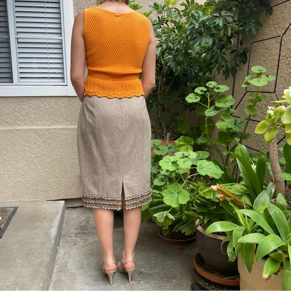 New multicolored SoCa St. John wool skirt